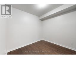 1009 - 770 Bay Street, Toronto, ON M5G0A6 Photo 19