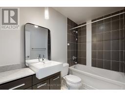 1009 - 770 Bay Street, Toronto, ON M5G0A6 Photo 24