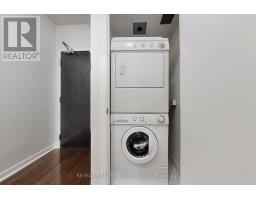 1009 - 770 Bay Street, Toronto, ON M5G0A6 Photo 26