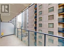 1009 - 770 Bay Street, Toronto, ON M5G0A6 Photo 27