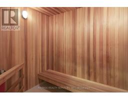 1009 - 770 Bay Street, Toronto, ON M5G0A6 Photo 36