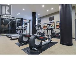 1009 - 770 Bay Street, Toronto, ON M5G0A6 Photo 39