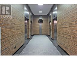 1009 - 770 Bay Street, Toronto, ON M5G0A6 Photo 8