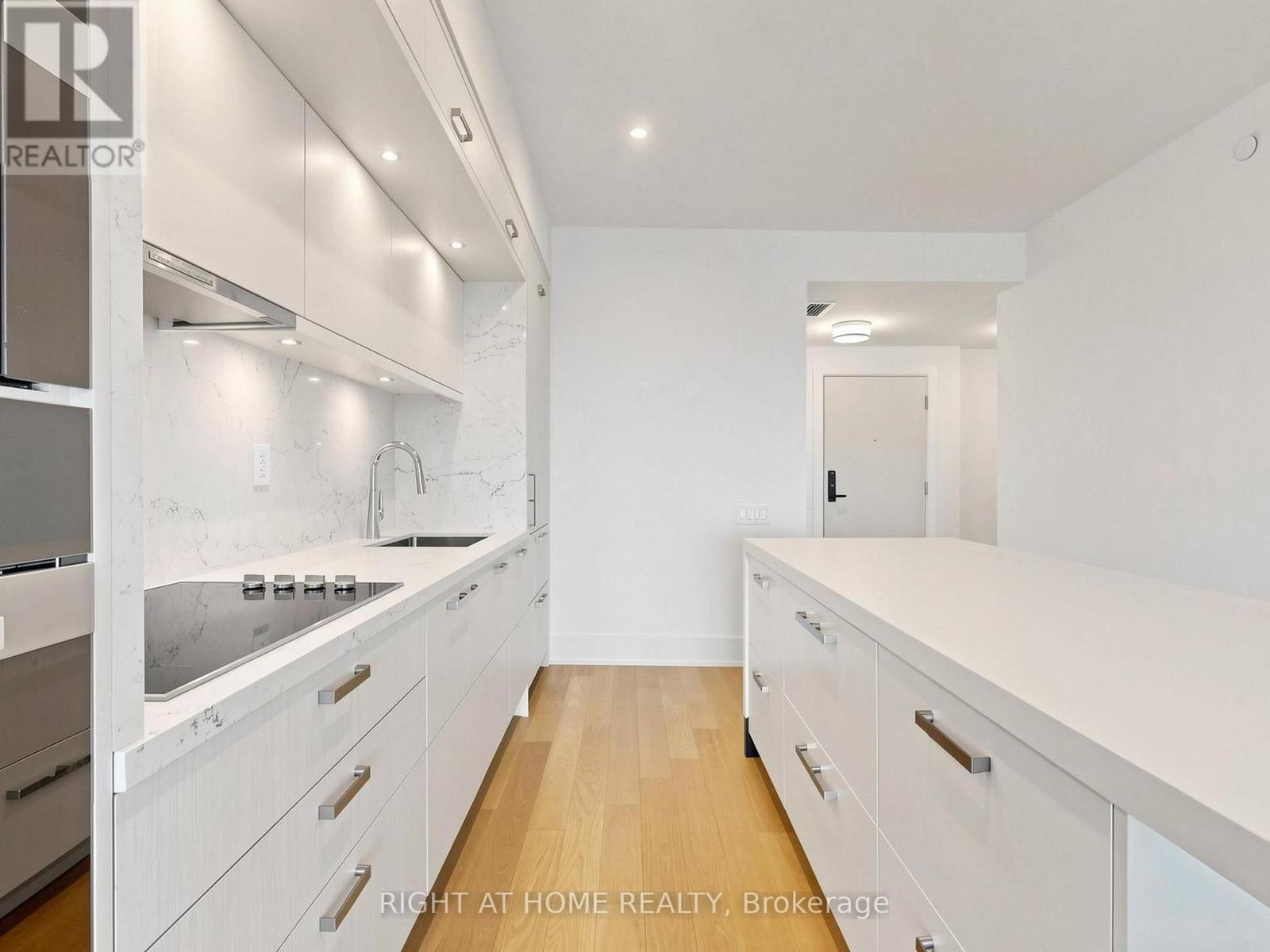 510- 155 Merchants' Wharf, Toronto, ON photo 17