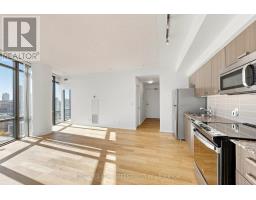 2608 - 832 Bay Street, Toronto, ON M5S1Z6 Photo 6