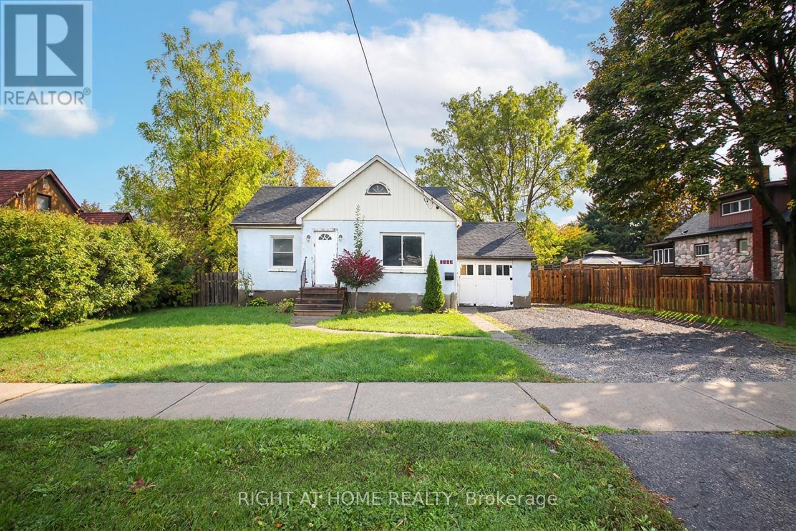 1438 Nash Road, Clarington, ON