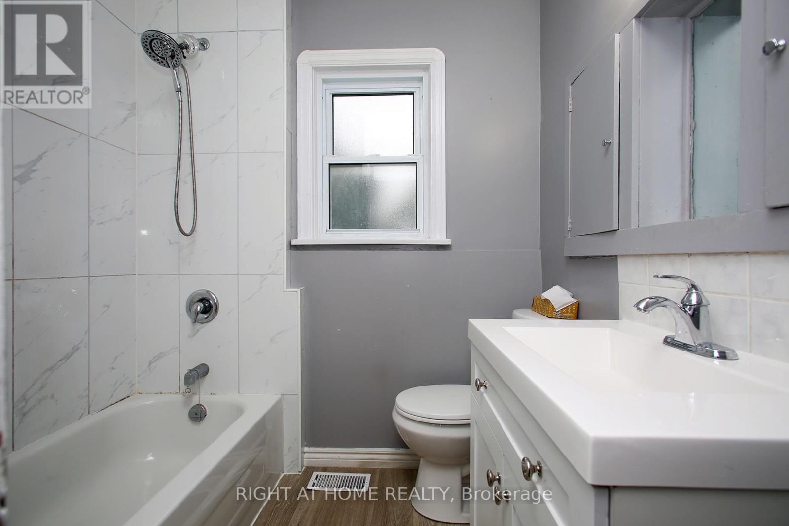 1438 Nash Road, Clarington, ON photo 22