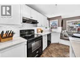 4pc Bathroom - 165 Covehaven Gardens Ne, Calgary, AB T3K6A2 Photo 12
