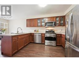 Bedroom 2 - 36 Oakes Crescent, Guelph, ON N1E0J6 Photo 18