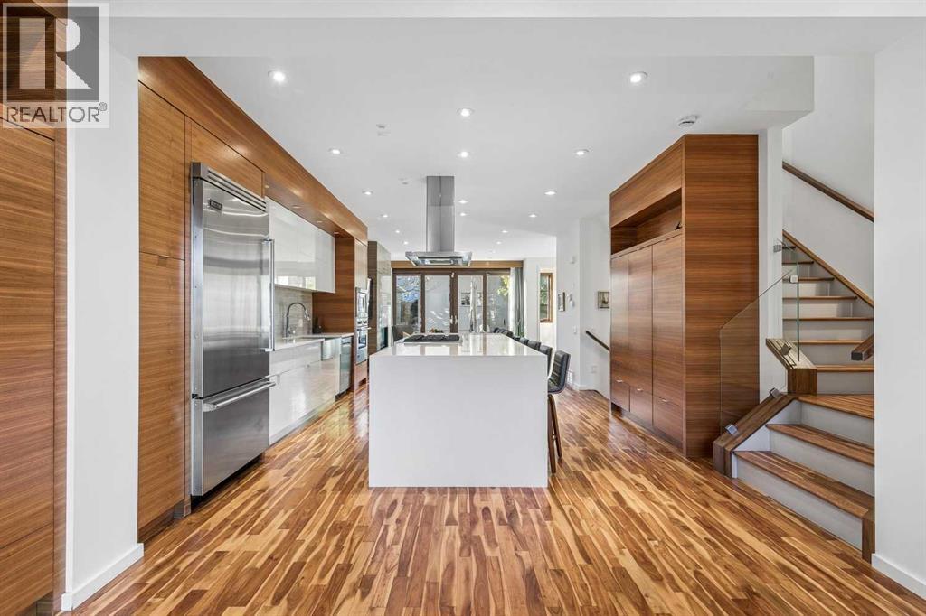 2333 3 Avenue NW, Calgary — photo 5