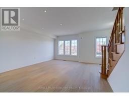 67 Prince Charles Way, Markham, ON L6C0B4 Photo 11