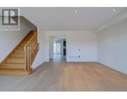 67 Prince Charles Way, Markham, ON L6C0B4 Photo 19