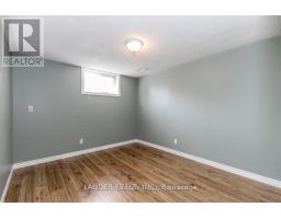 332 Walker (basement) Avenue, Bradford West Gwillimbury, ON L3Z1Y8 Photo 7