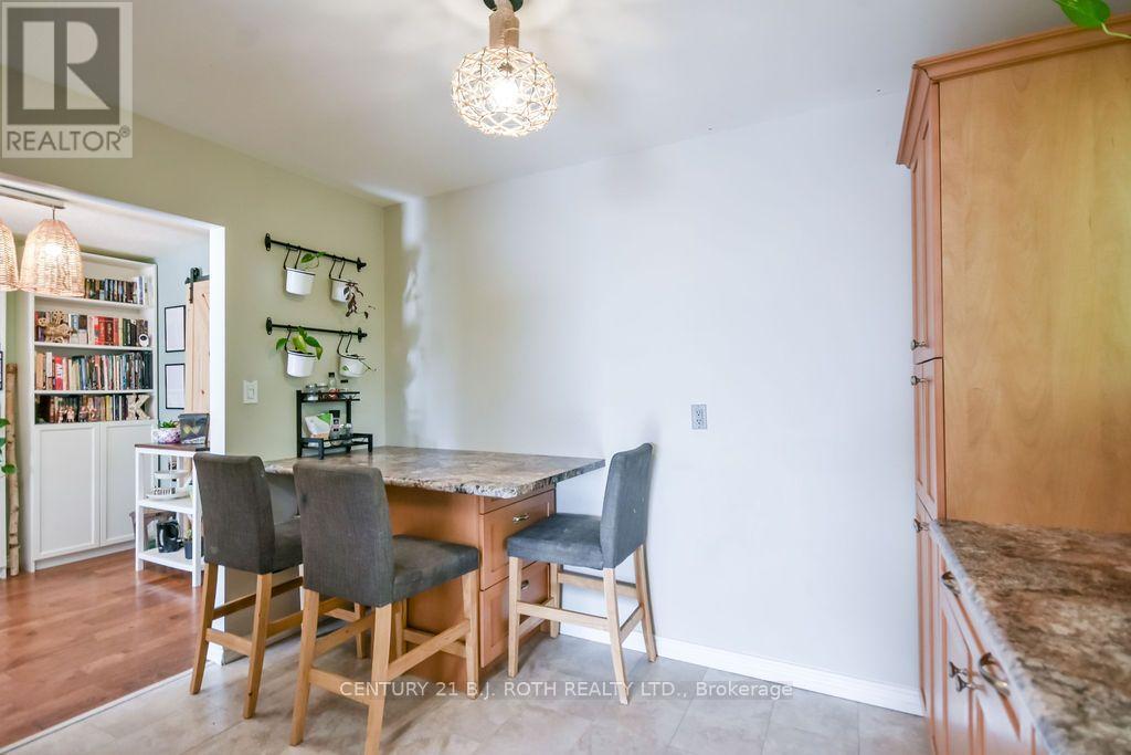 38 CHARLBROOK Avenue, Barrie photo 10
