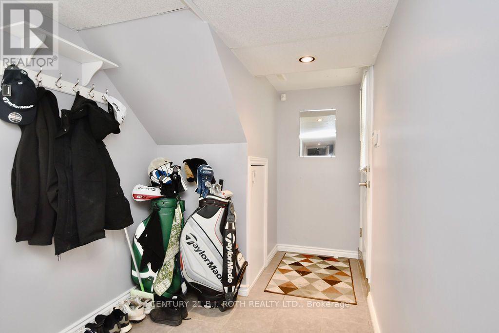 38 CHARLBROOK Avenue, Barrie photo 18
