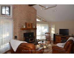 24 Montcalm Crescent, Tiny, ON L9M0G3 Photo 12