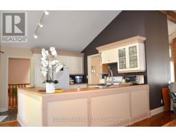 24 Montcalm Crescent, Tiny, ON L9M0G3 Photo 15