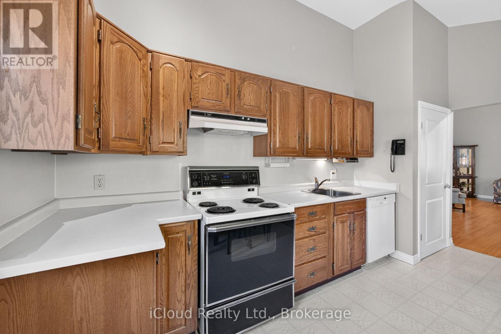 282 Kent Crescent, Burlington, ON photo 25