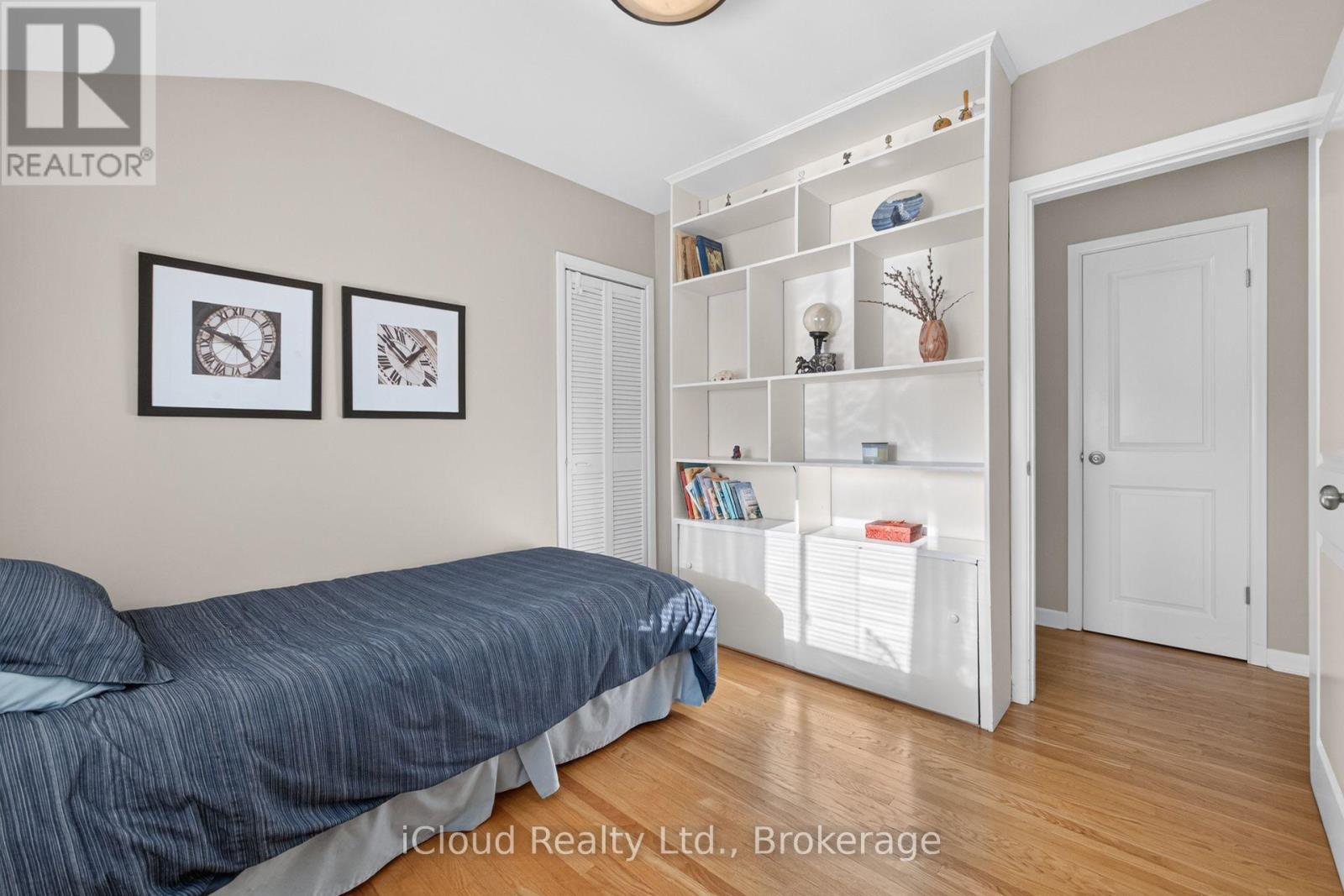 282 Kent Crescent, Burlington, ON photo 30