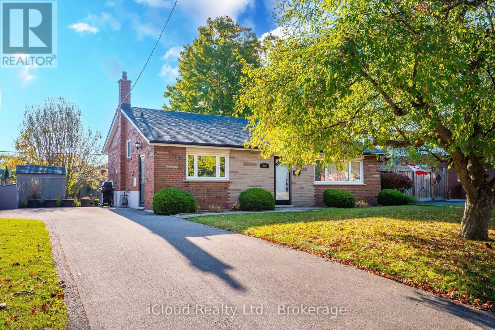 282 Kent Crescent, Burlington, ON photo 4