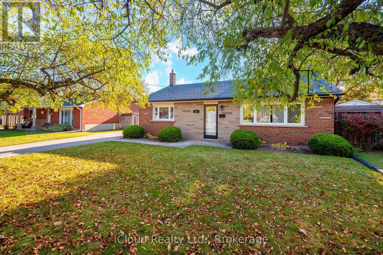 282 Kent Crescent, Burlington, ON photo 7