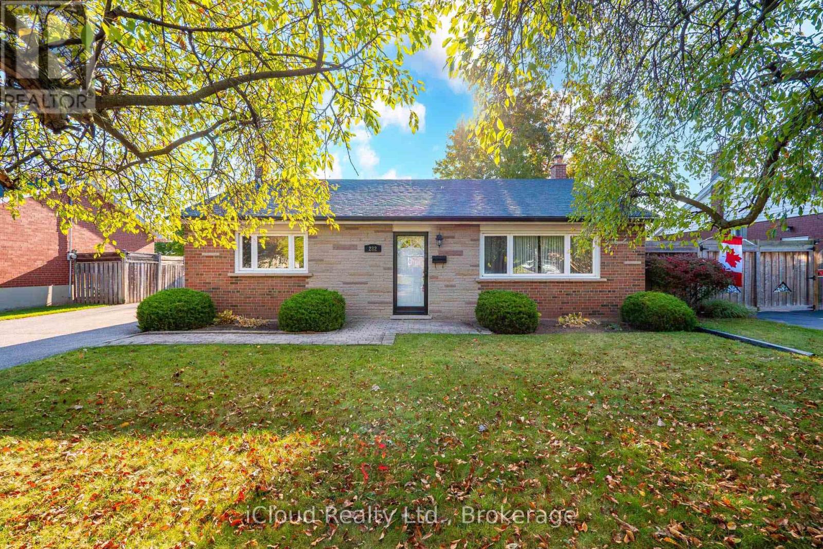 282 Kent Crescent, Burlington, ON photo 8