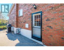 282 Kent Crescent, Burlington, ON L7L4T1 Photo 10