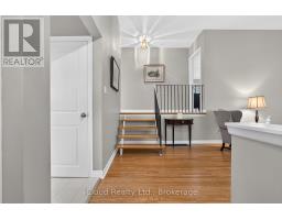 282 Kent Crescent, Burlington, ON L7L4T1 Photo 13