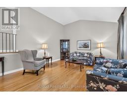 282 Kent Crescent, Burlington, ON L7L4T1 Photo 14