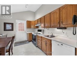 282 Kent Crescent, Burlington, ON L7L4T1 Photo 20