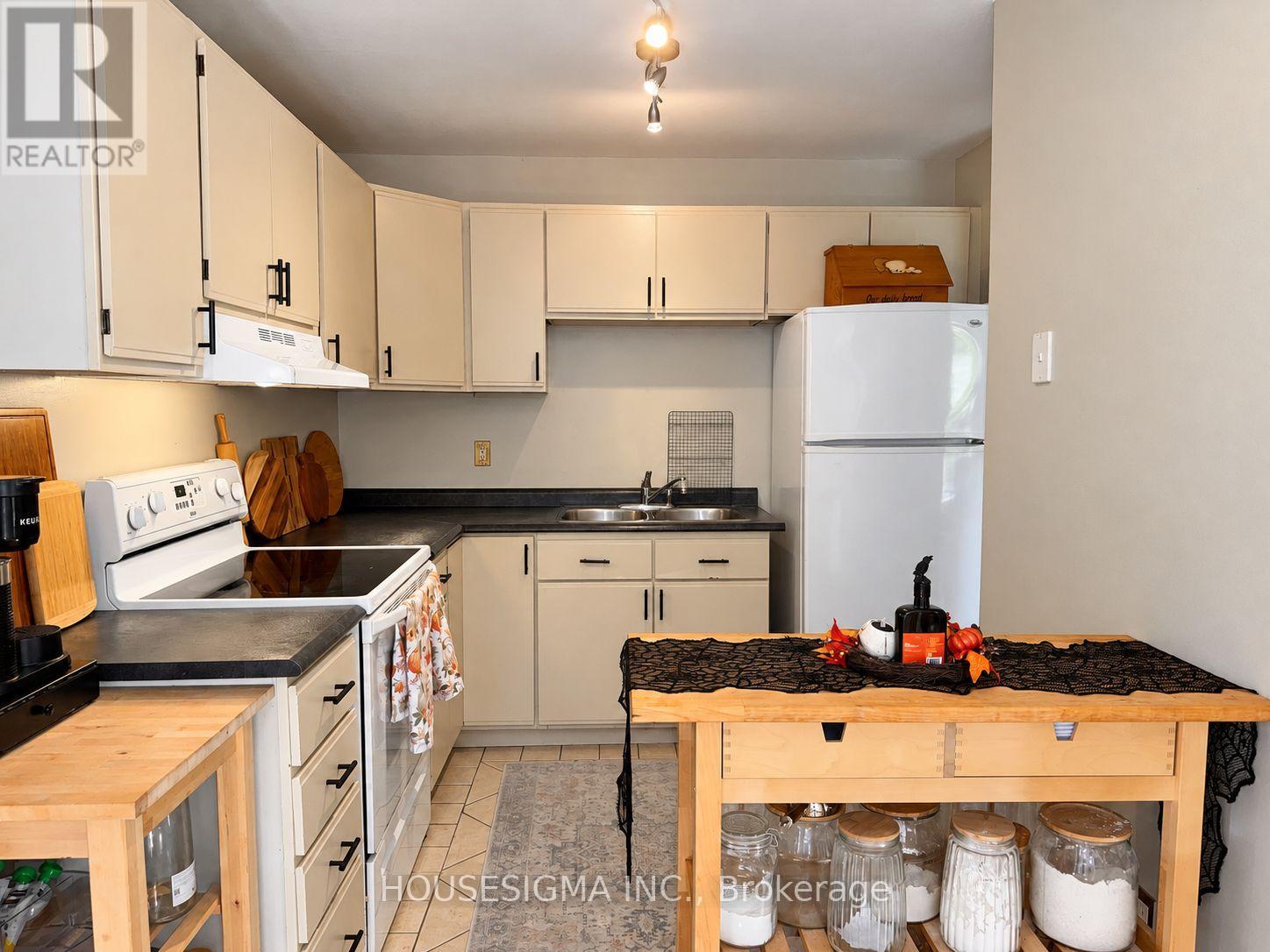6- 31 Parkview Drive, Orangeville, ON photo 4