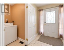 10 Dunvegan Crescent, Brampton, ON L7A2Y3 Photo 11