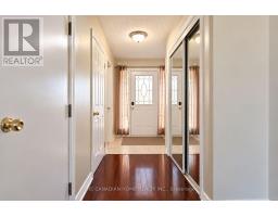 Bedroom 3 - 10 Dunvegan Crescent, Brampton, ON L7A2Y3 Photo 9