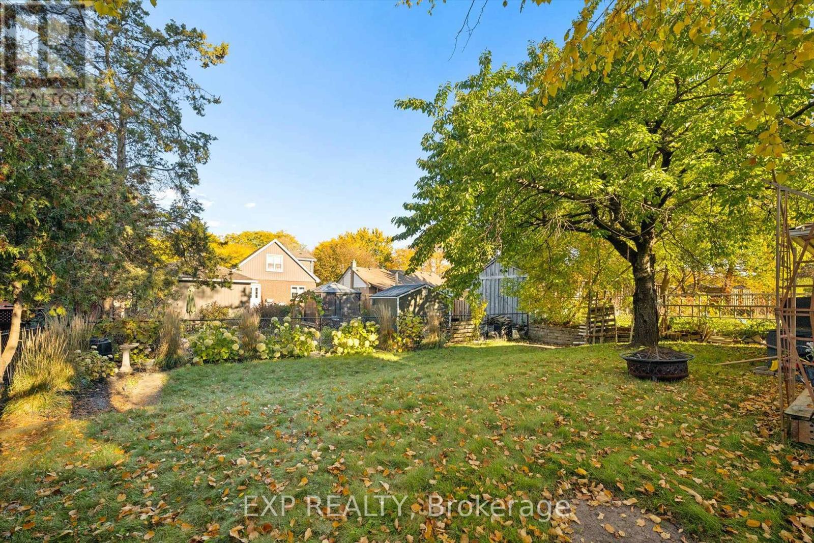 12 Layton Street, Kitchener, ON photo 25
