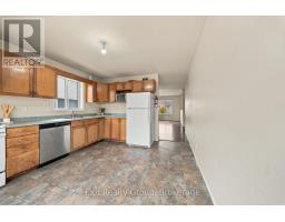 14 Butler Lane, Belleville, ON K8P5M8 Photo 12