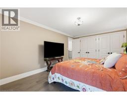 916 Foxbrook Court, Kitchener, ON N2P2W1 Photo 27