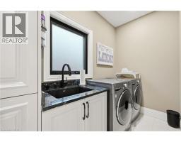 916 Foxbrook Court, Kitchener, ON N2P2W1 Photo 34