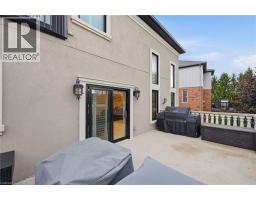 916 Foxbrook Court, Kitchener, ON N2P2W1 Photo 35