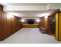 9527 151 Av Nw, Edmonton, AB T5E2R2 Photo 32