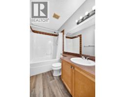 140 Everstone Way Sw, Calgary, AB T2Y4J8 Photo 19