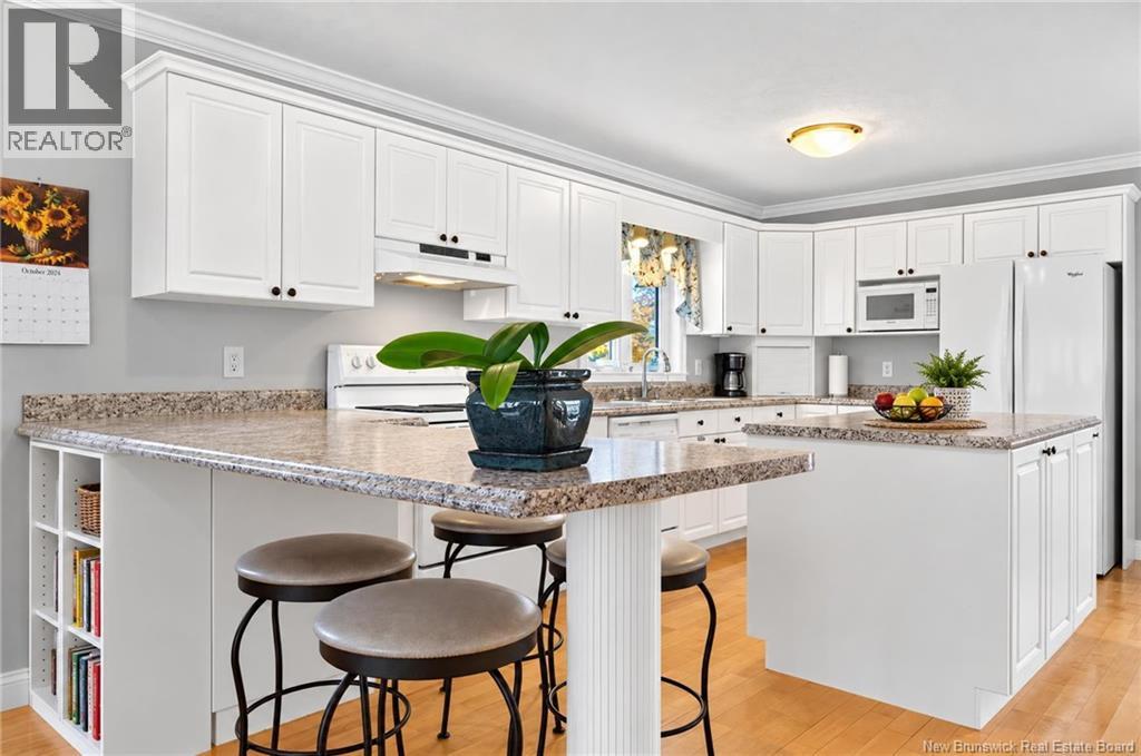 104 Leger photo 5