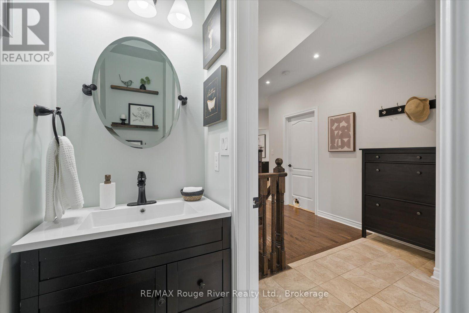 36 Shrewsbury Drive, Whitby, ON photo 20