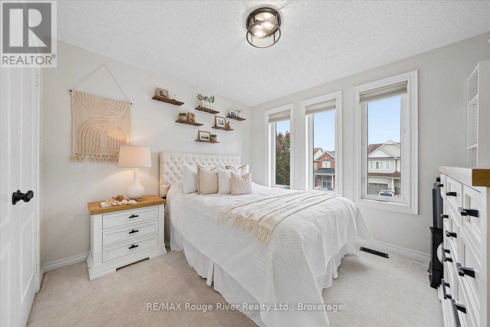36 Shrewsbury Drive, Whitby, ON photo 29