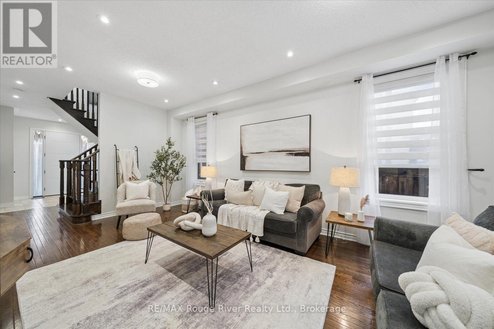 36 Shrewsbury Drive, Whitby, ON photo 5