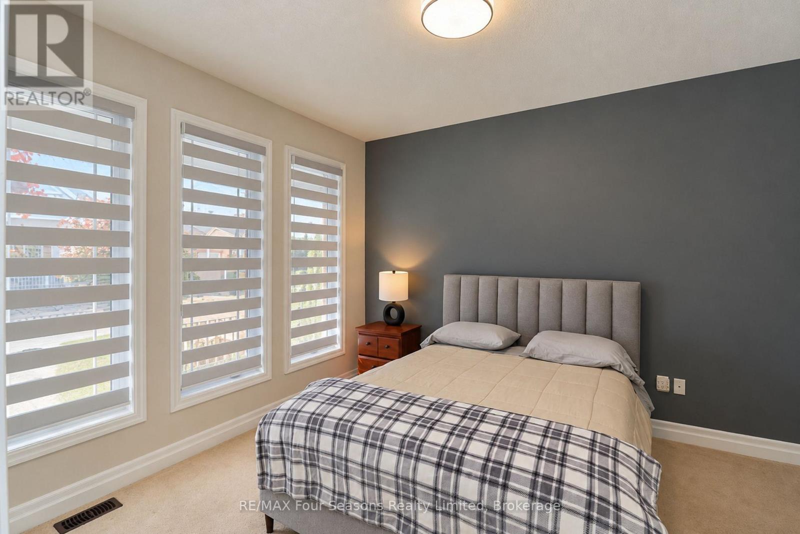 8-15 Waterside Lane, Collingwood photo 10