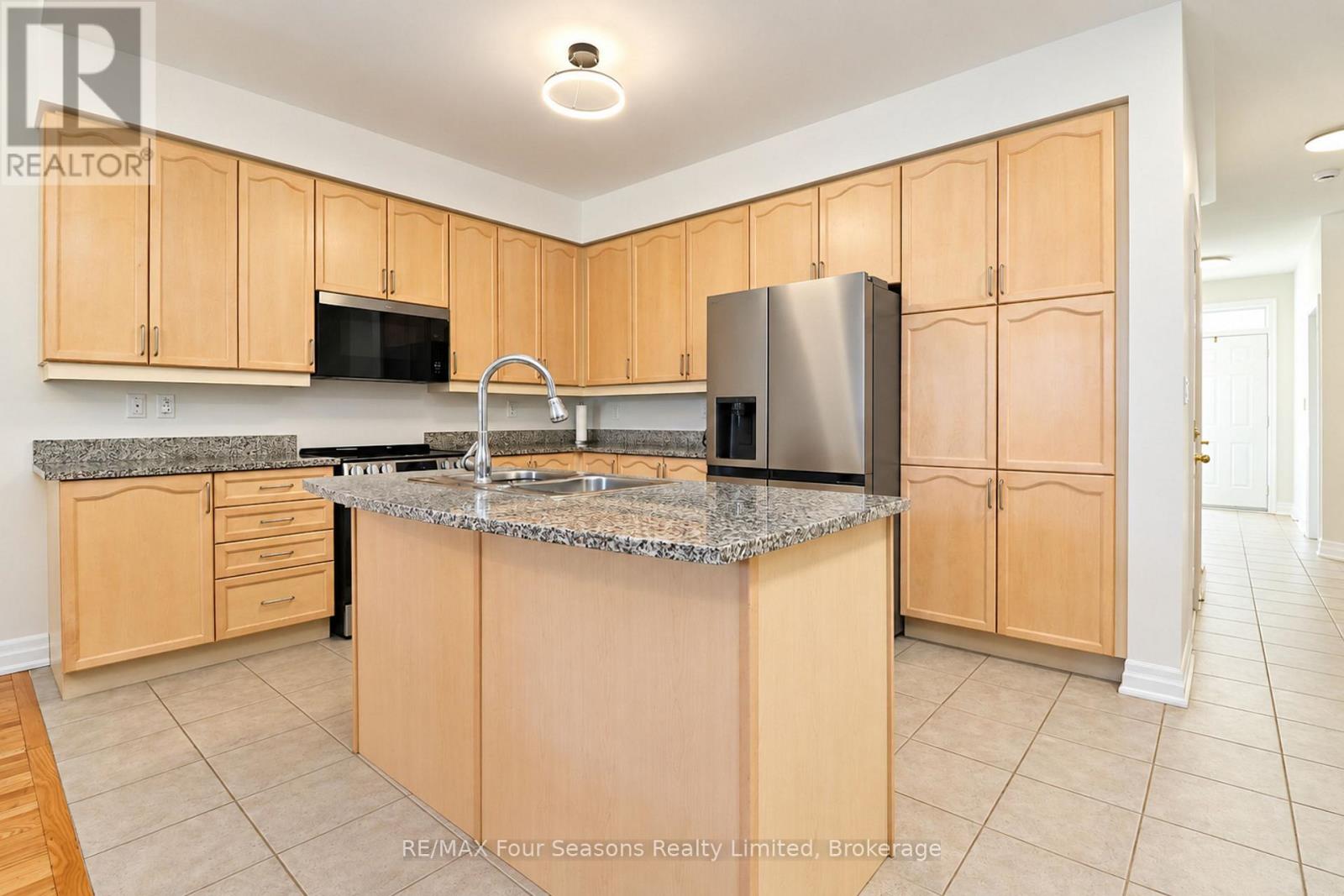 8-15 Waterside Lane, Collingwood photo 25