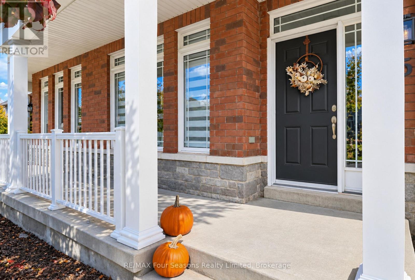 8-15 Waterside Lane, Collingwood photo 36