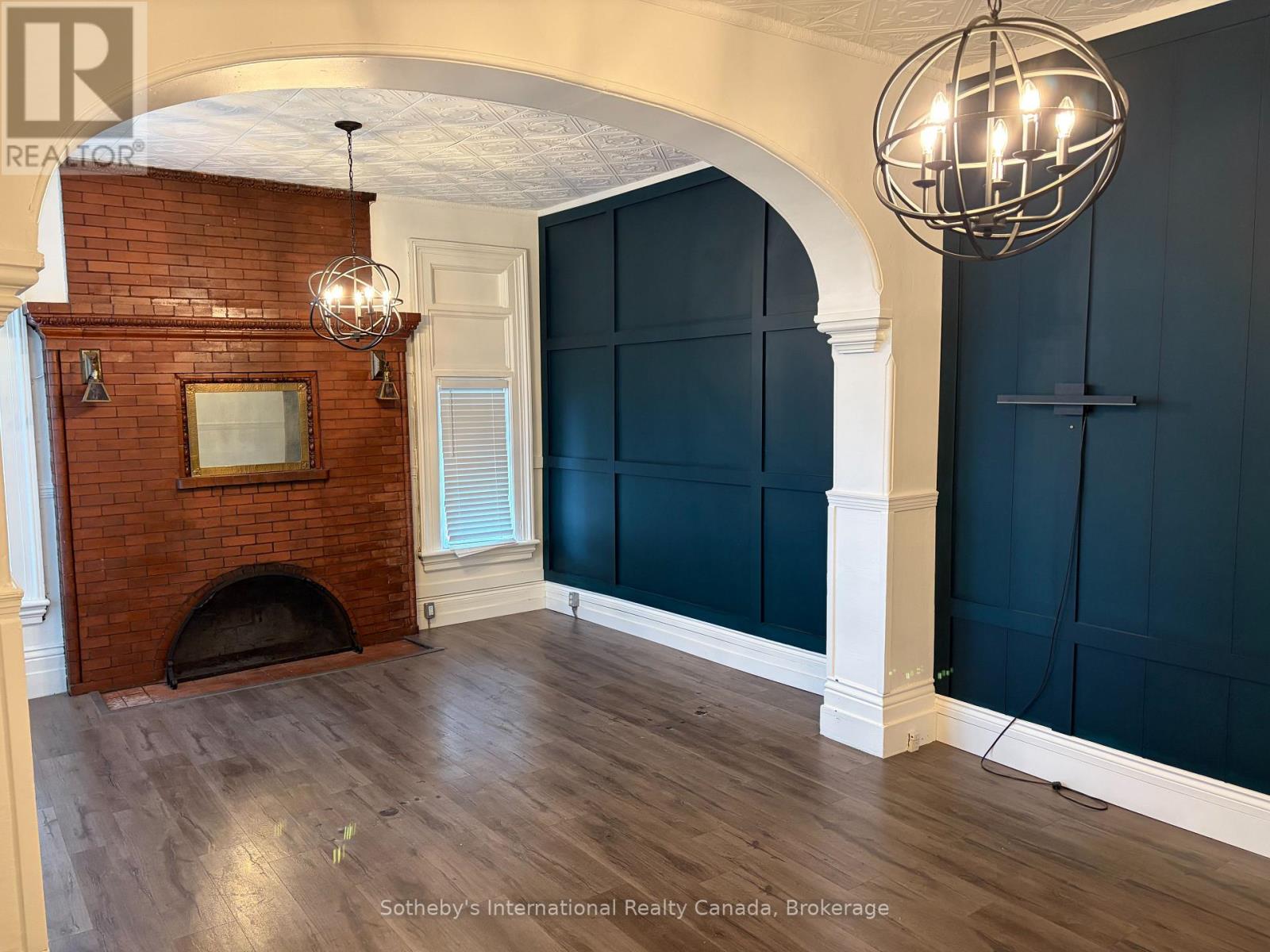 104-637 Hurontario Street, Collingwood photo 4