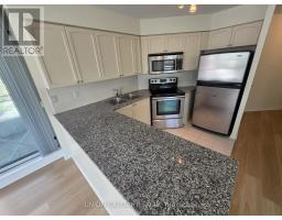 302 - 228 Queens Quay W, Toronto, ON M5J2X1 Photo 8