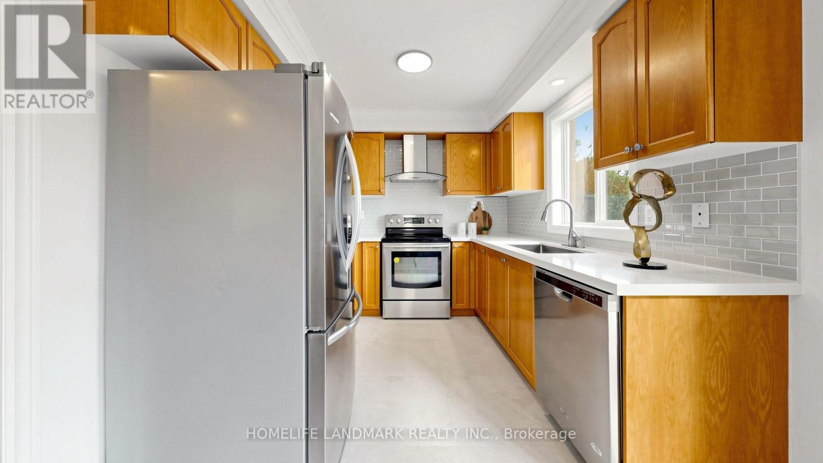 737 Caboto Trail, Markham, ON photo 18